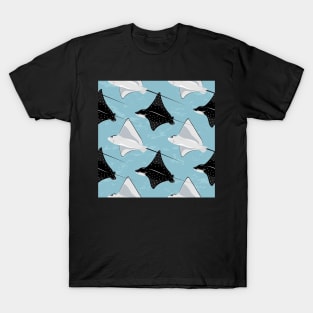 Eagle rays on blue T-Shirt